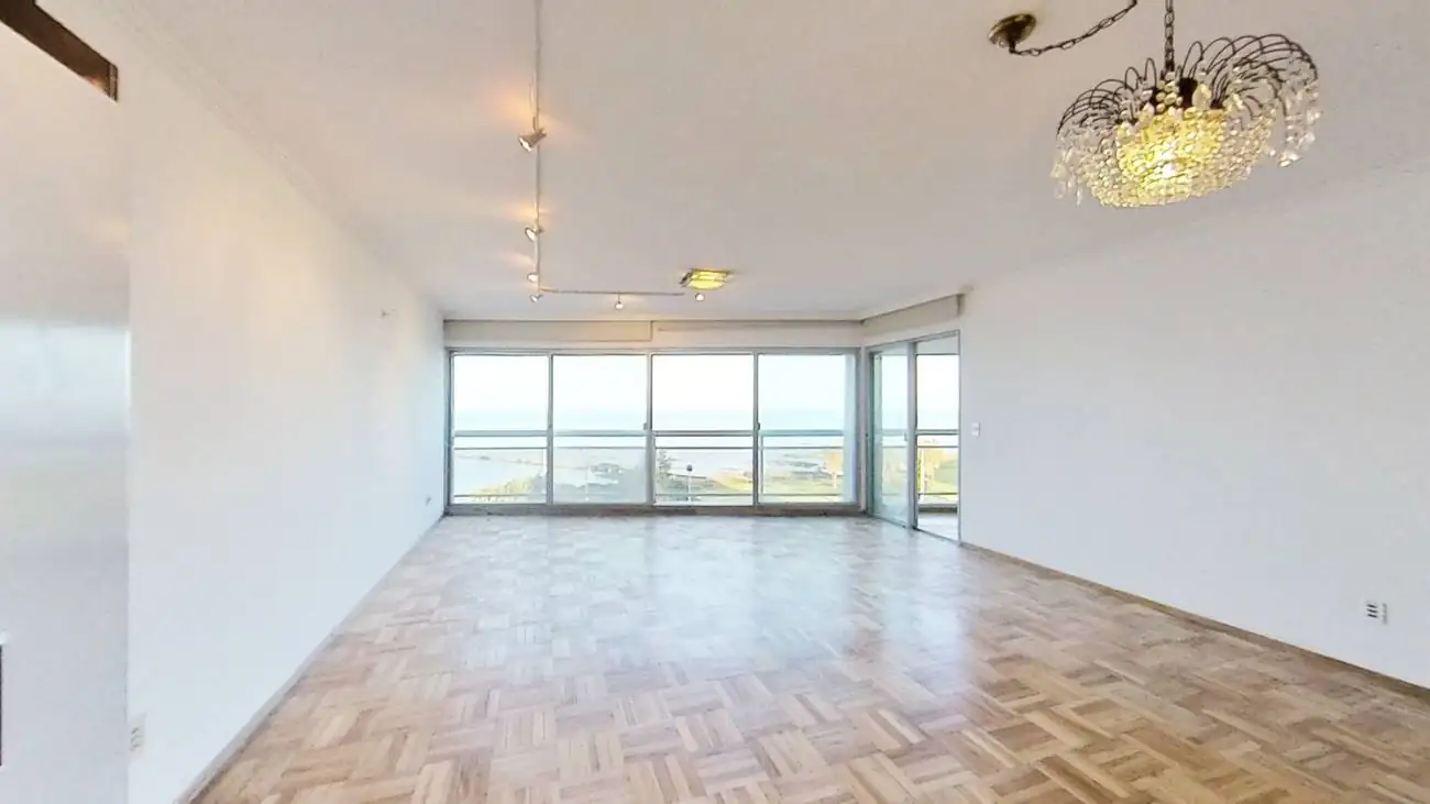 Apartamento en Torre del Poeta, Rambla de Montevideo